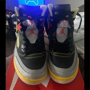 VNDS Jordan Retro Spizike Metallic 3M Size 9.5